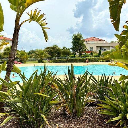 Beachside Apartment With Pool & Garden In Juan Les Pins Antibes Bagian luar foto