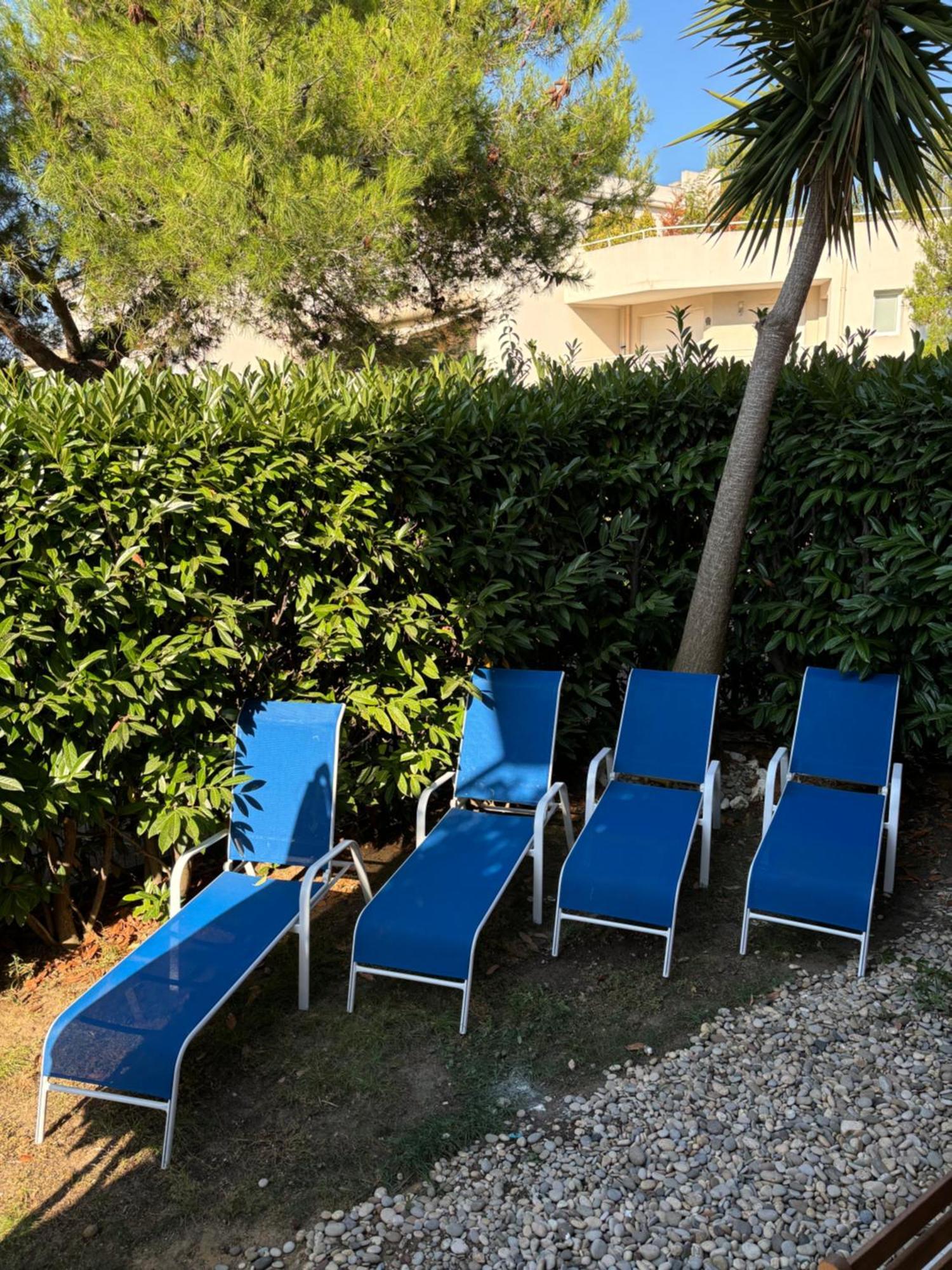 Beachside Apartment With Pool & Garden In Juan Les Pins Antibes Bagian luar foto
